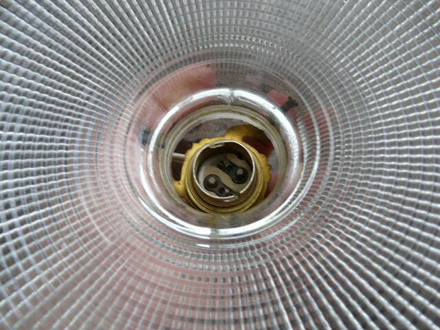 Suspension en verre holophane 1920