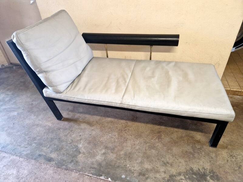 Antonio Citterio (Born in 1950) - Sity model chaise longue daybed 1986
