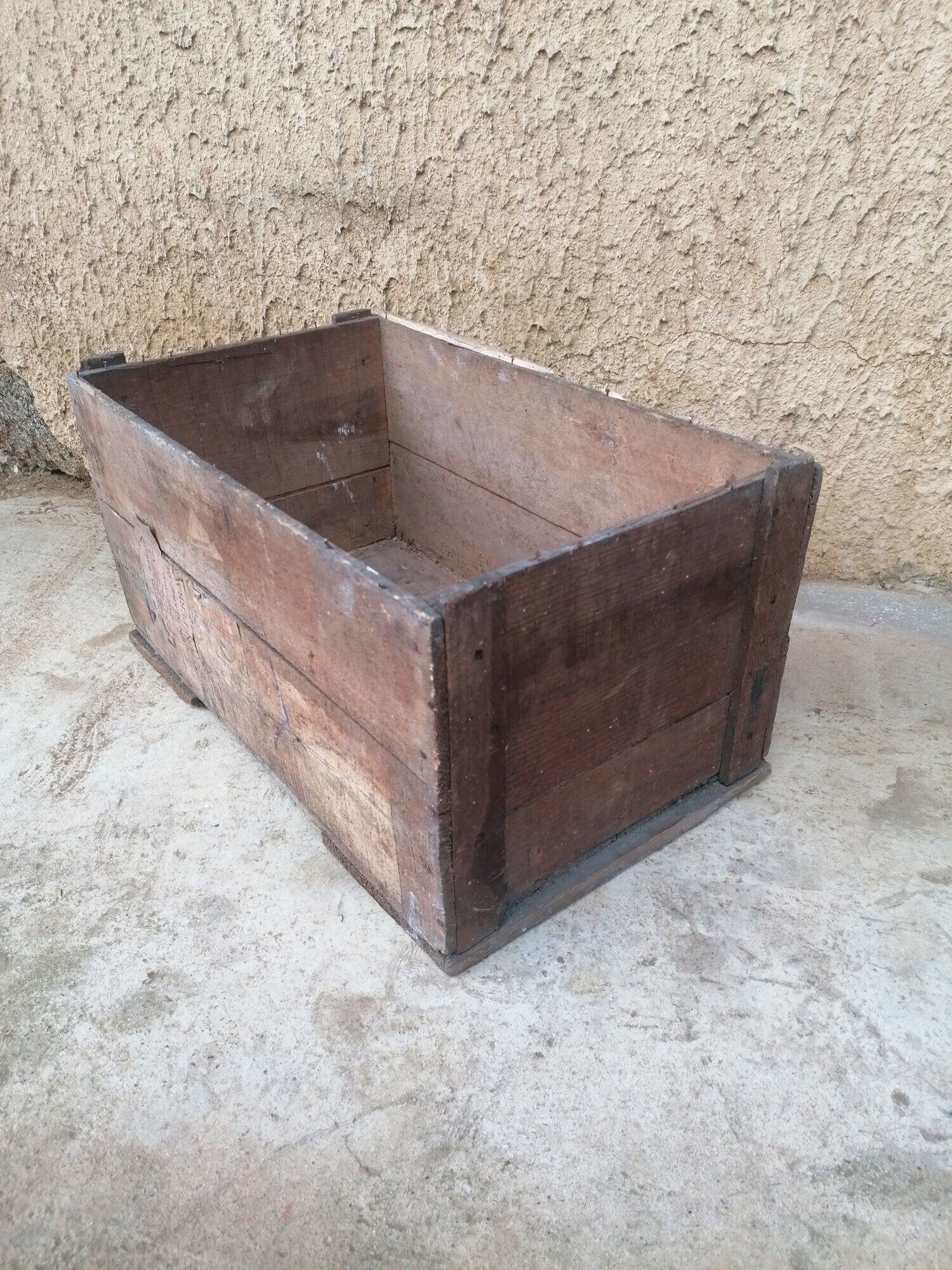 Former wooden transport SNCF case, France