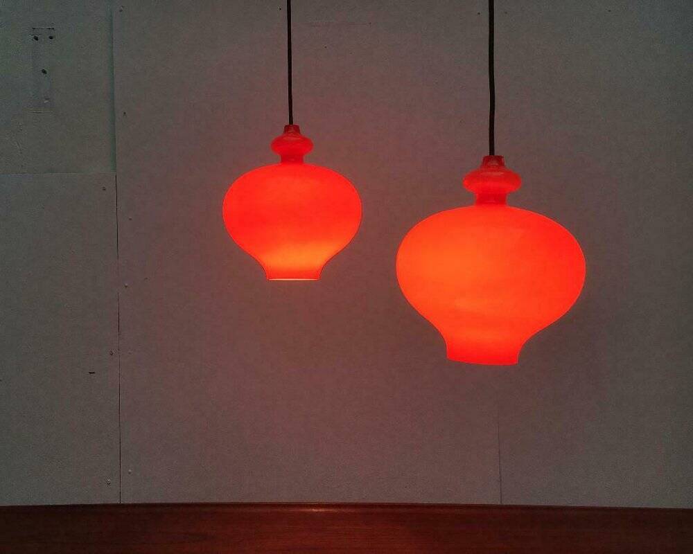 Mid-century Swedish space-age glass pendant lamp by Hans-Agne Jakobsson for Staff and Holmegaard, 1960s.