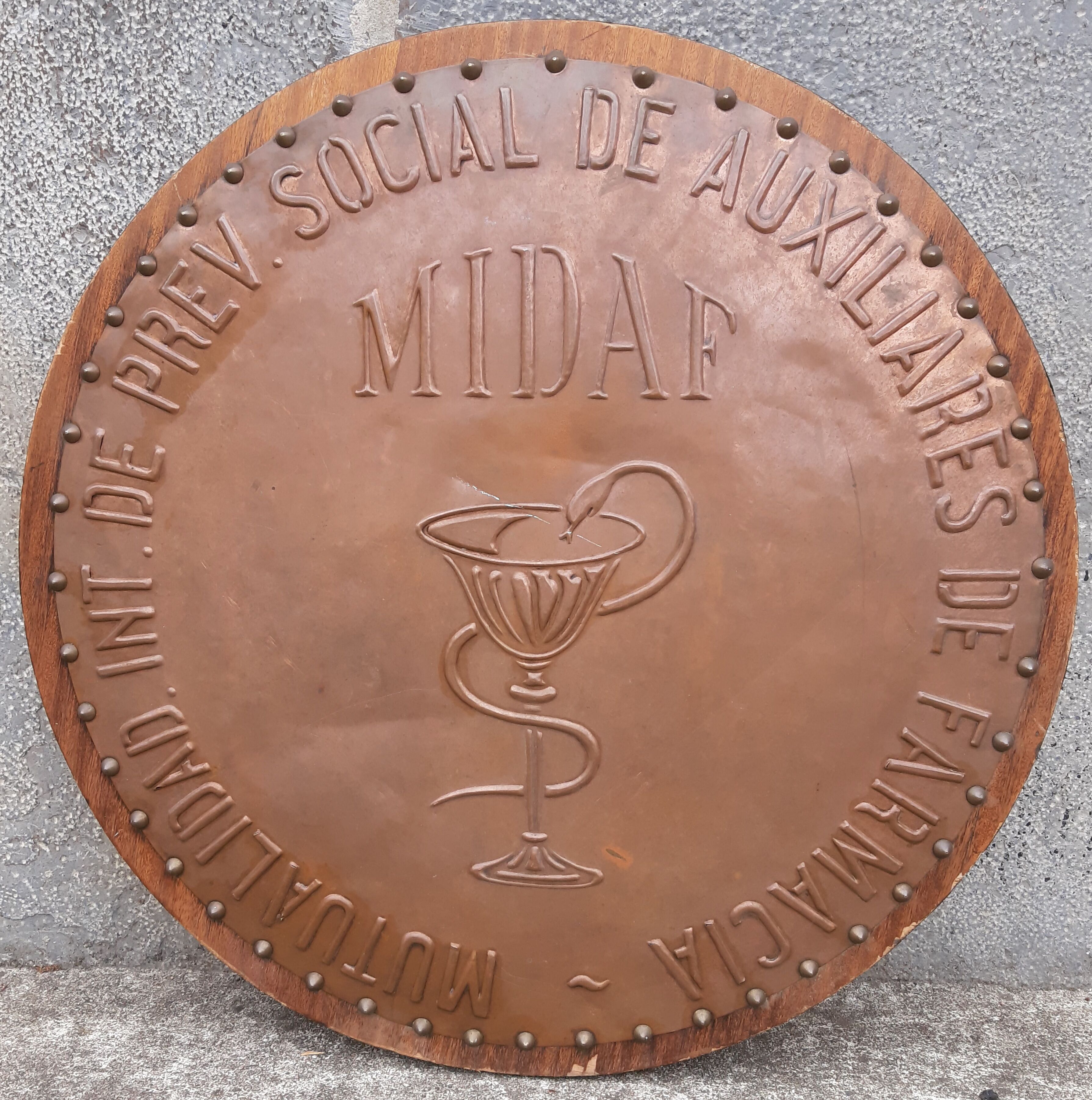 Mutual sign of pharmacy auxiliaries (Barcelona)