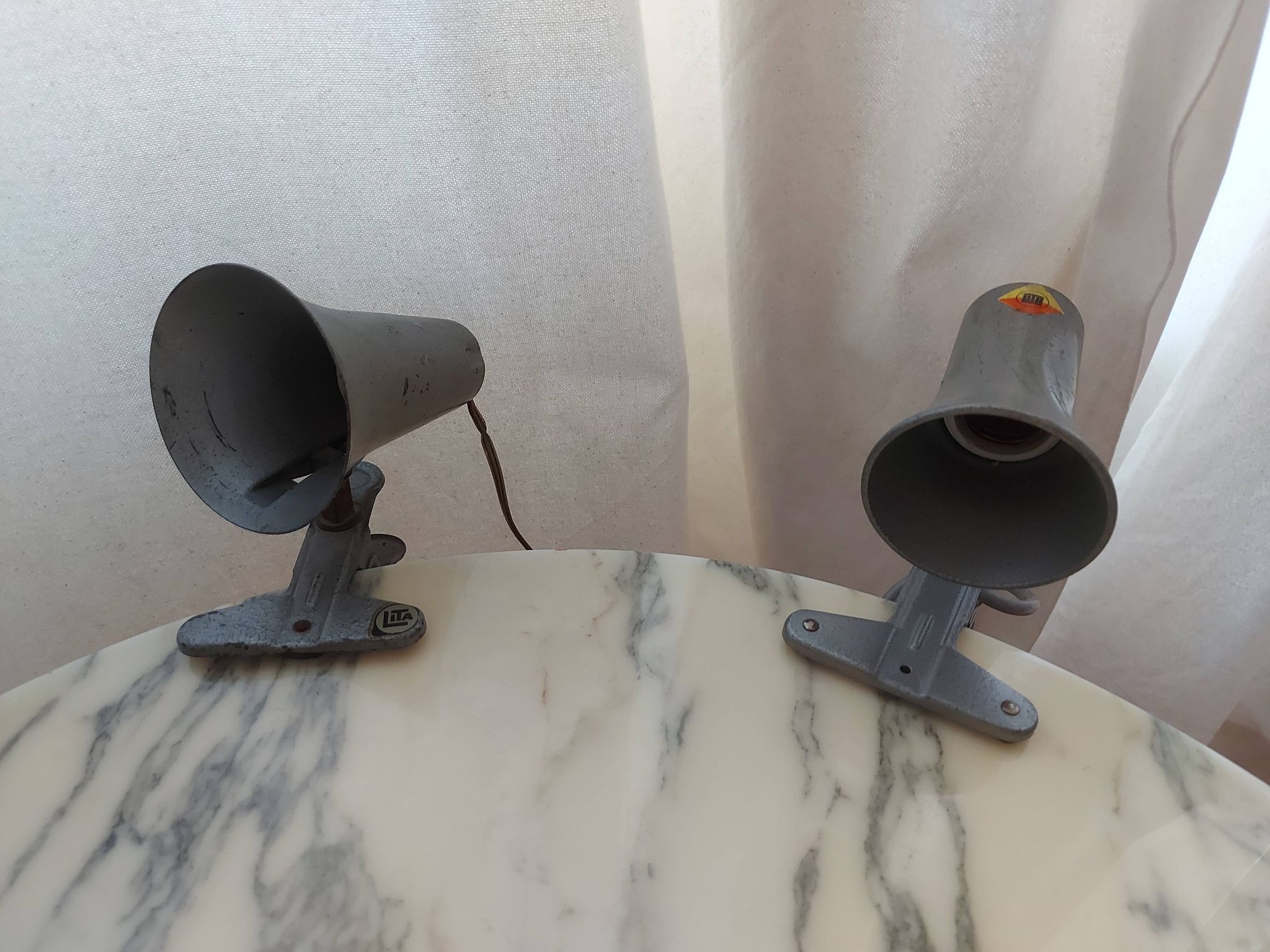 Two vintage spots with pliers Lita
