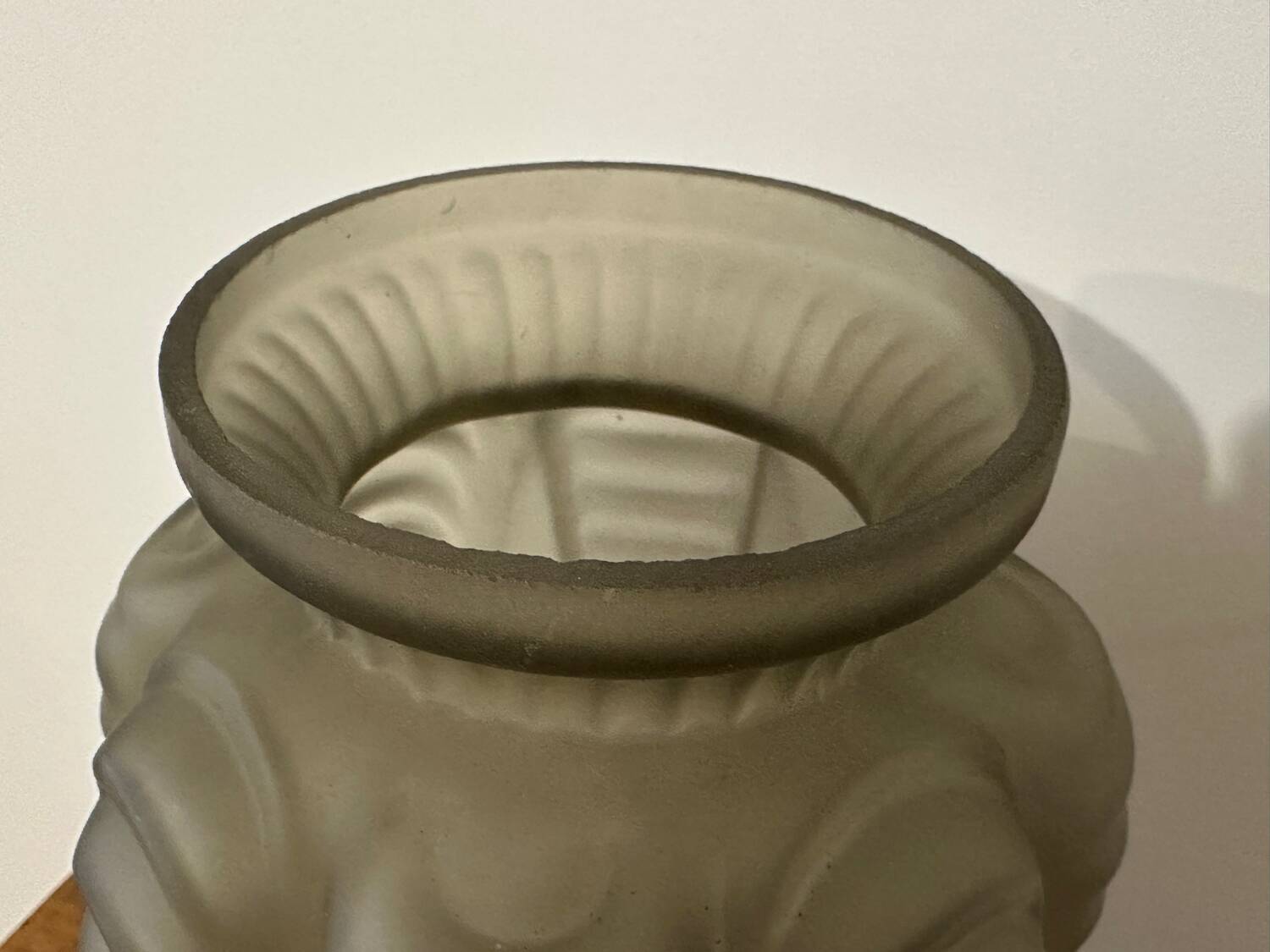 Art deco vase signed Espaivet France vintage