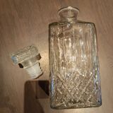 Whiskey decanter