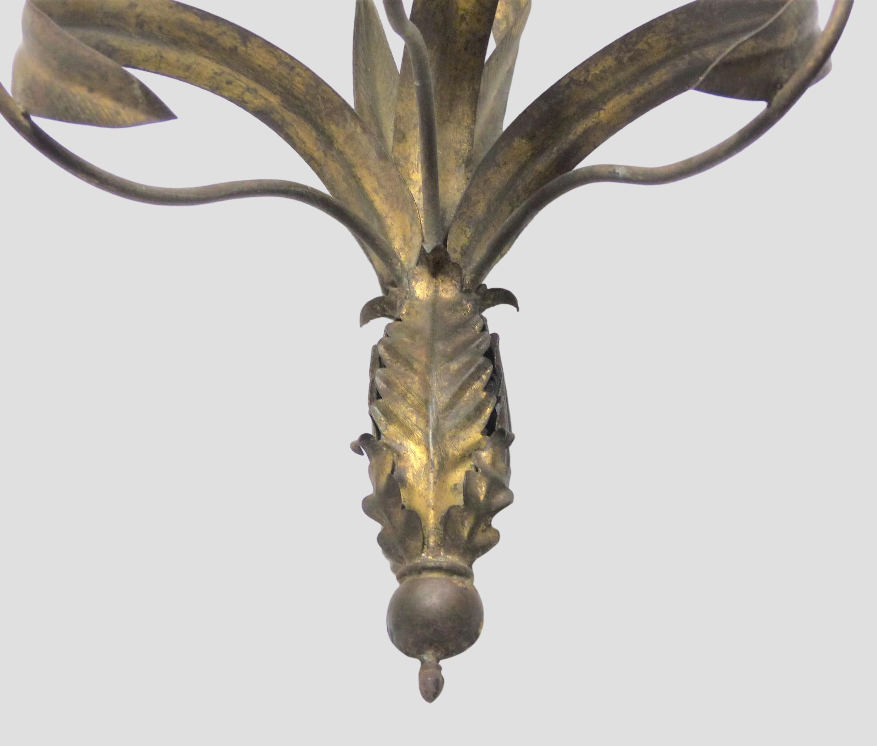 Pair of wall lights with foliage and tulips