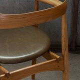 Chaise Arne Wahl Iversen ST-750 en orme, années 1960, Danemark