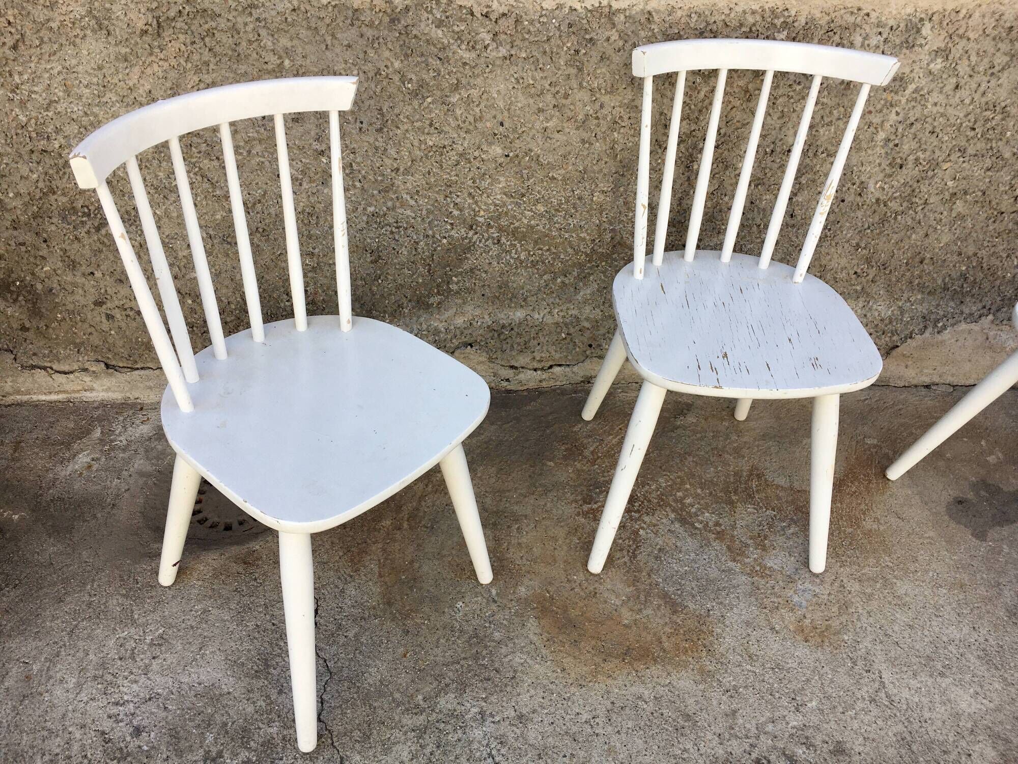 Trio of Scandinavian chair bistro troquet guinguette in curved wood
