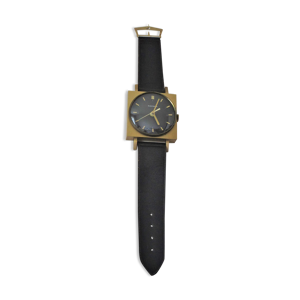 horloge murale de forme