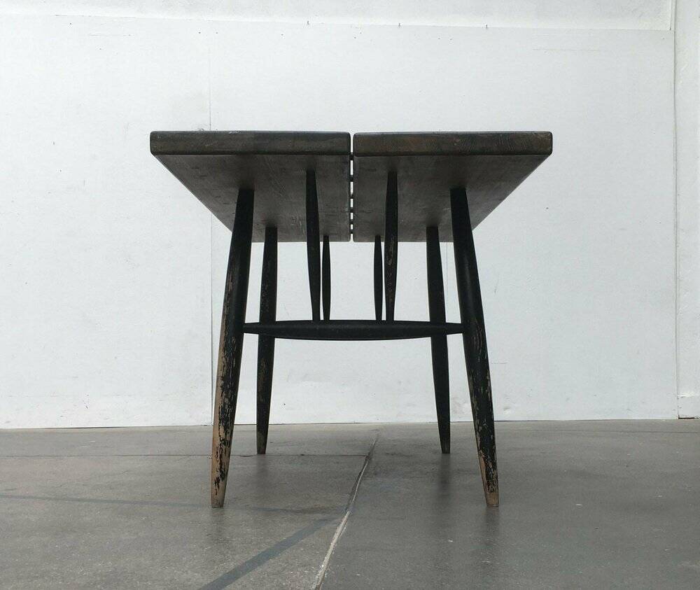 Pirkka Early dining table from the mid-century by Ilmari Tapiovaara for Laukaan Puu, 1960s.