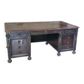 Important antique American desk in carved wood – circa 1900 –