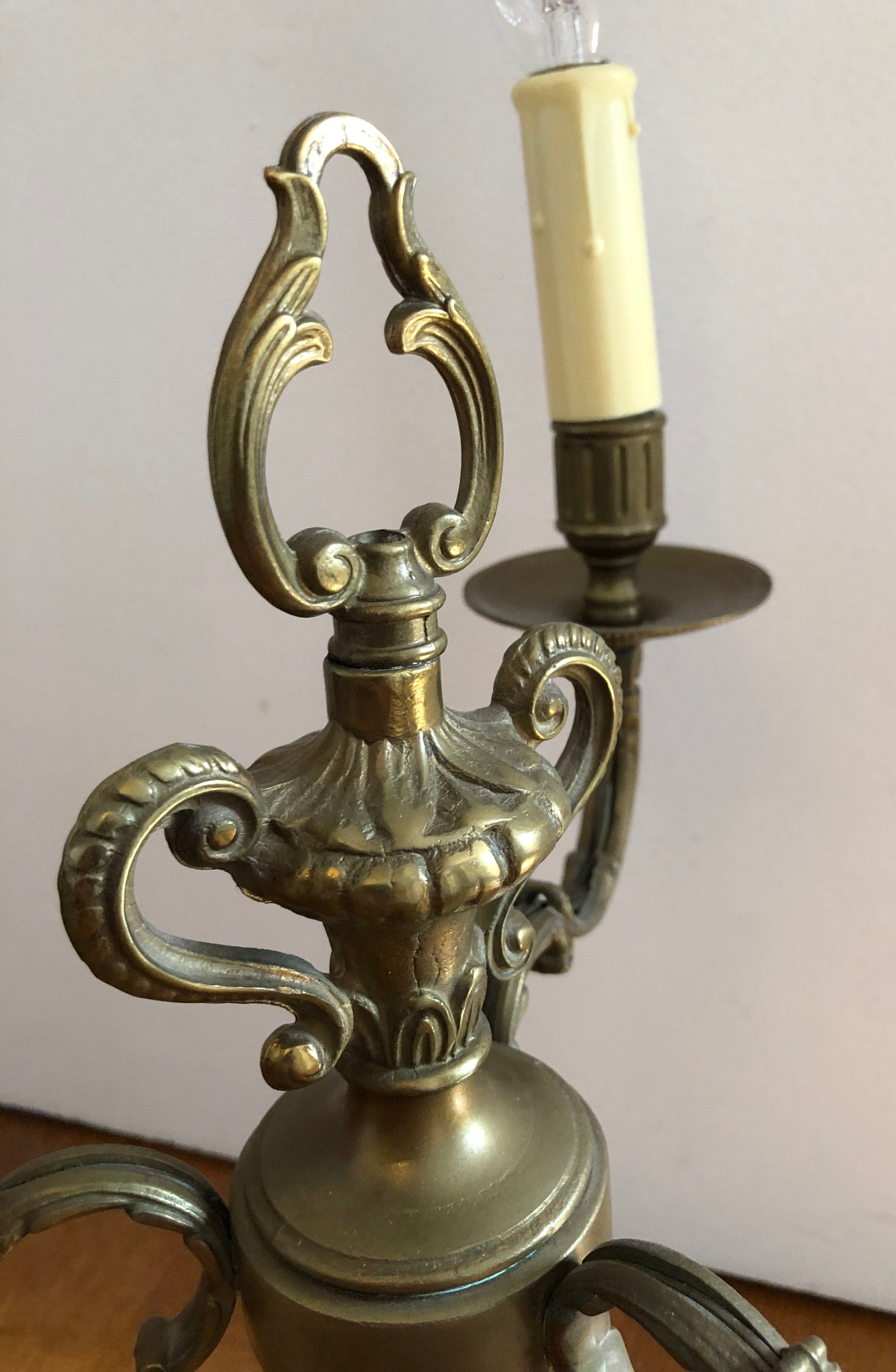 Pair of girandoles with 3 arms of light