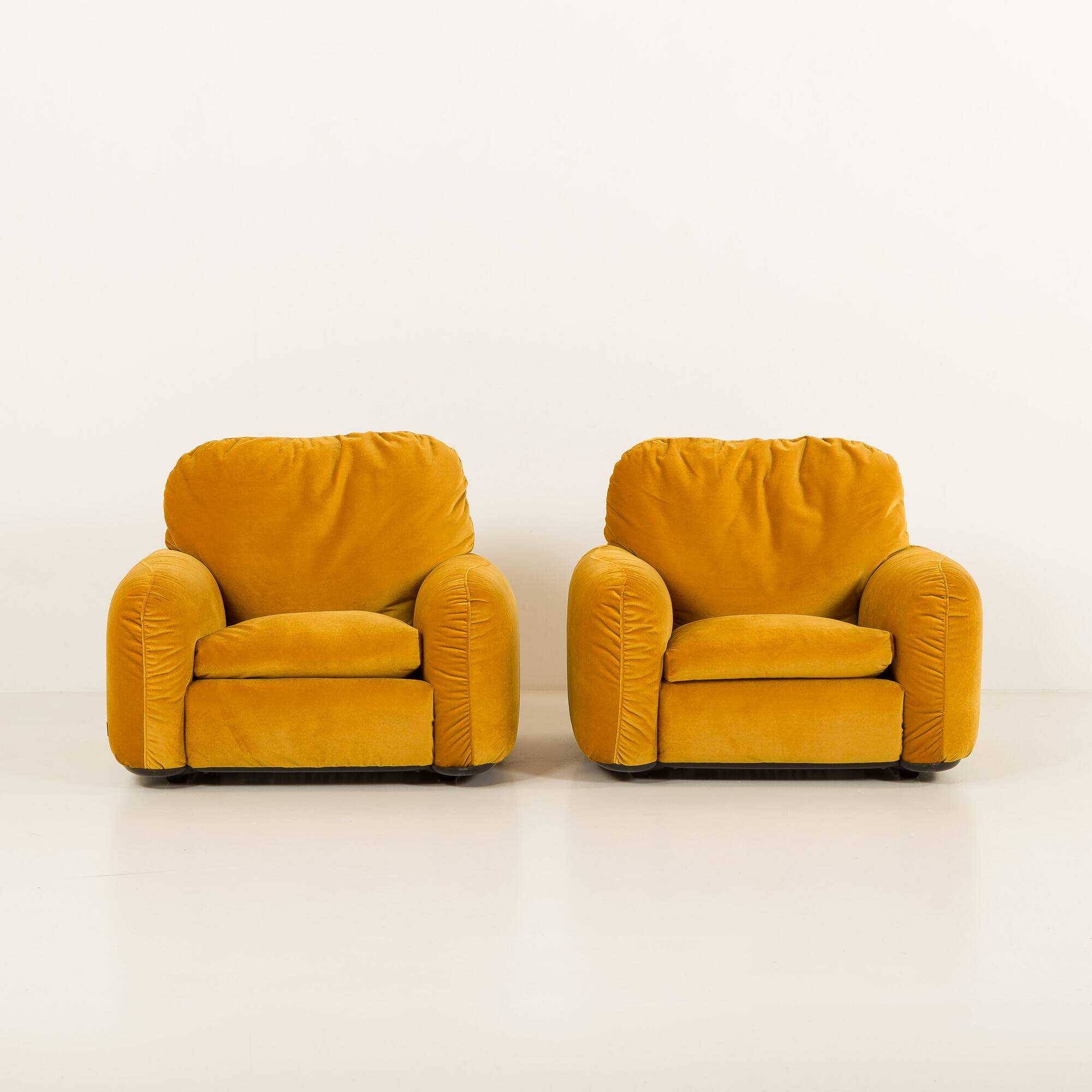 Piumotto Armchairs by Arrigo Arrigoni for Busnelli, set of 2, 1970s