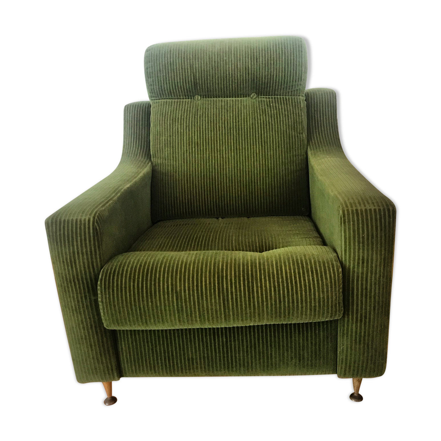 Vintage club armchair in hilly velvet.