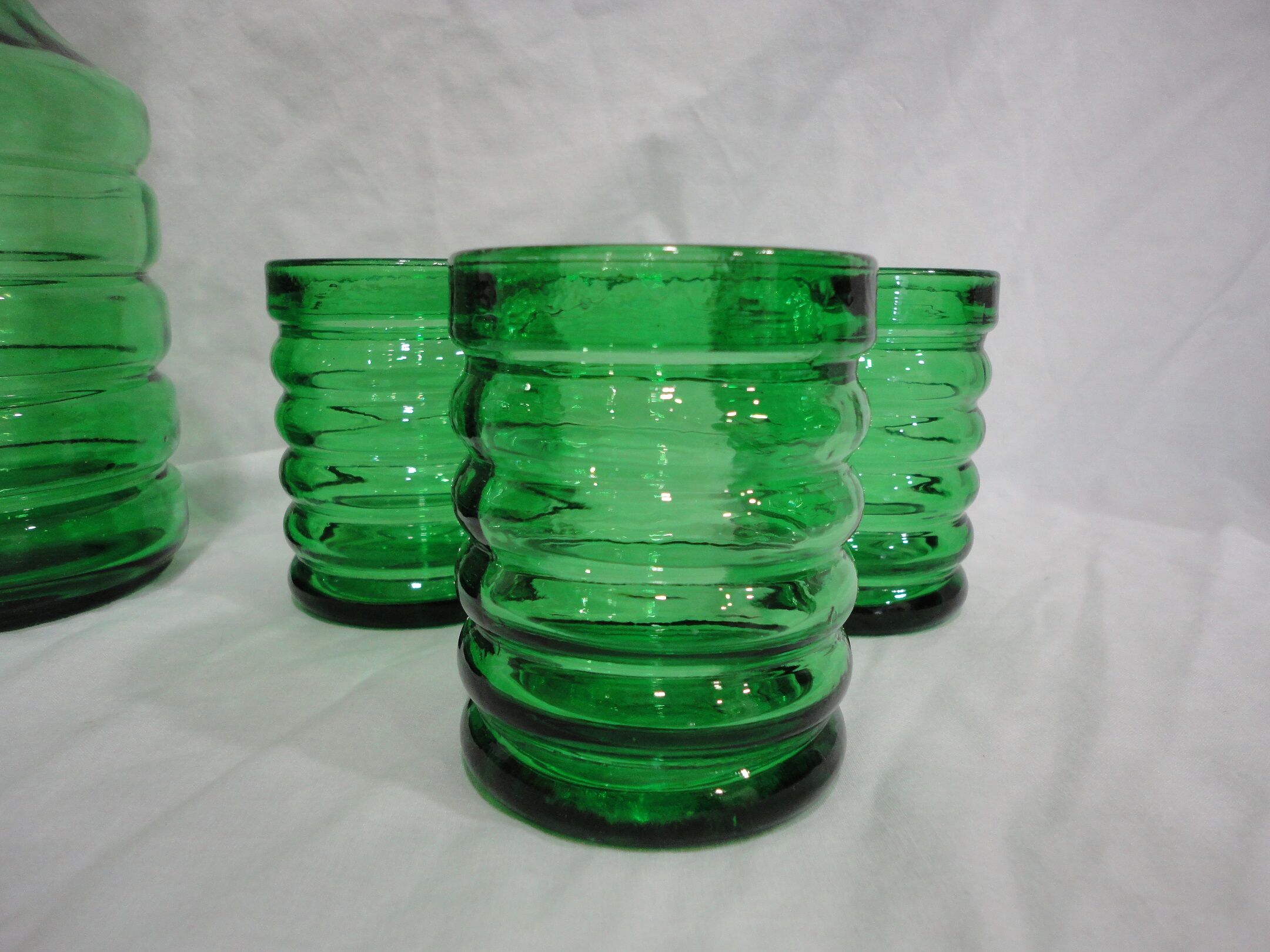 Set of 6 glasses and decanter vintage