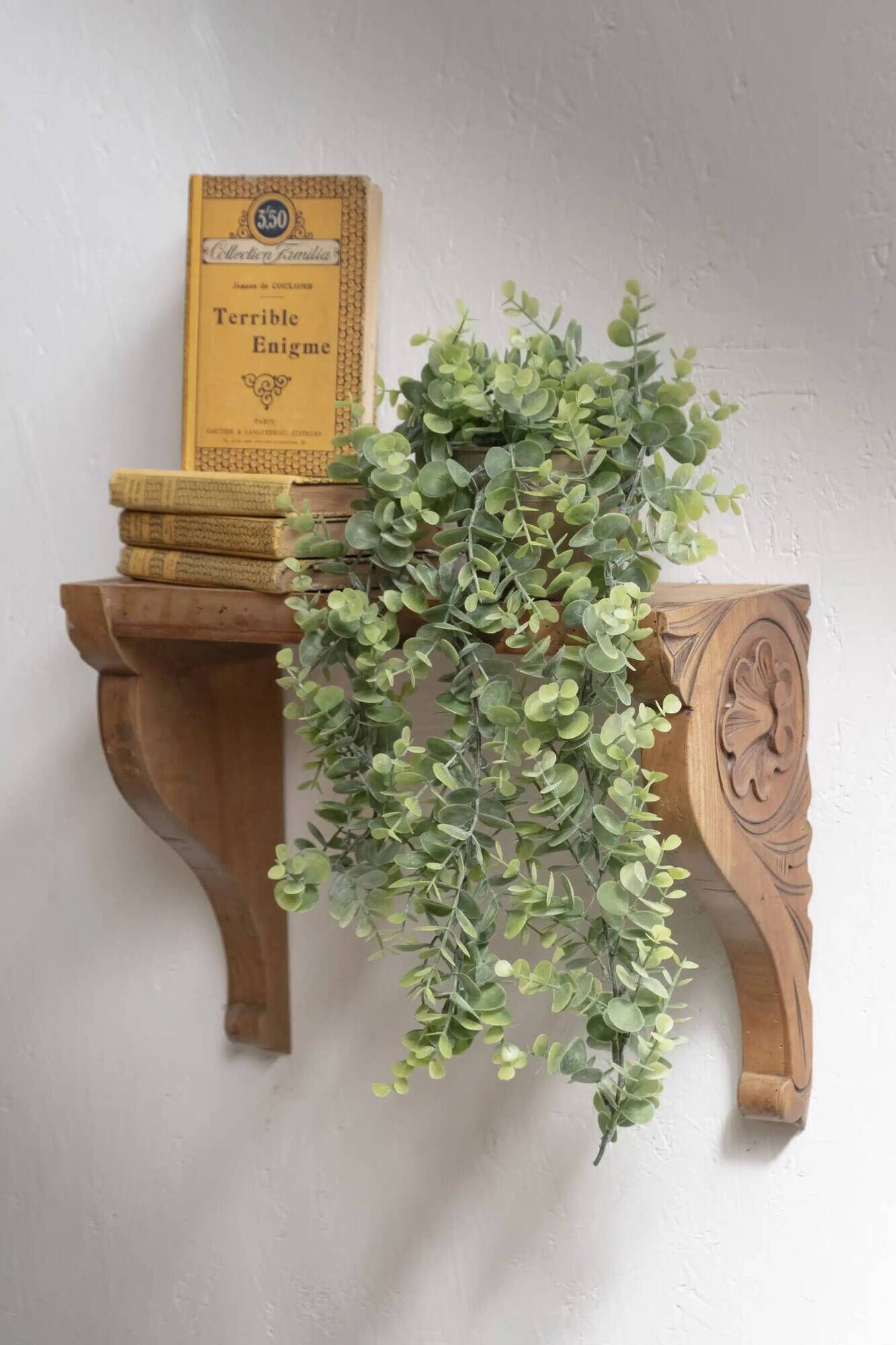Wall shelf "Augustine"