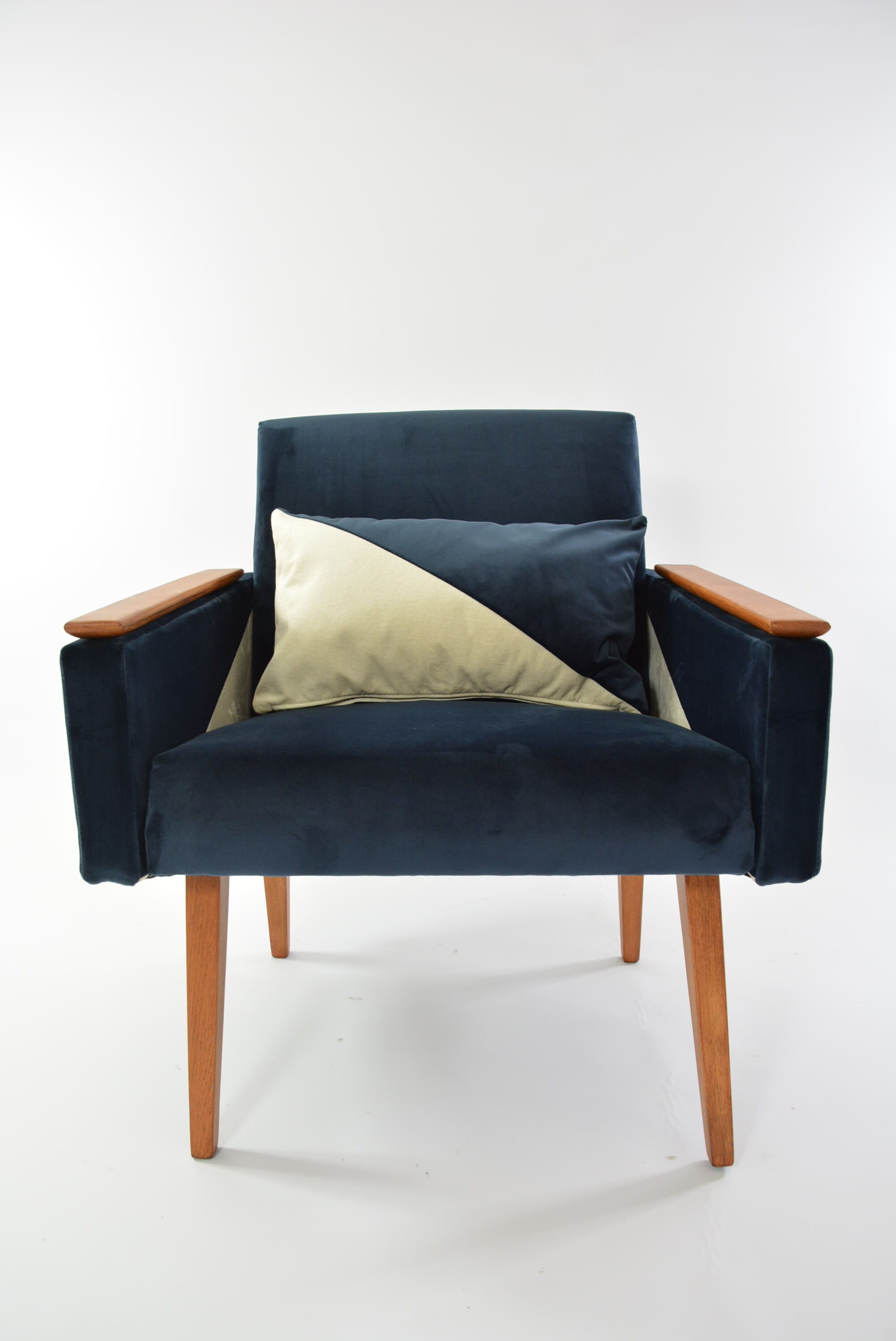 Geometric square armchair