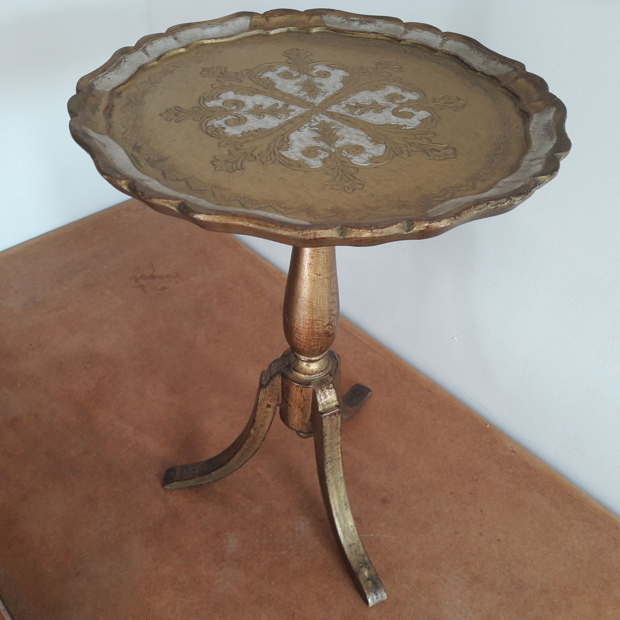 Florentin style side table