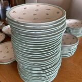 dinnerware set