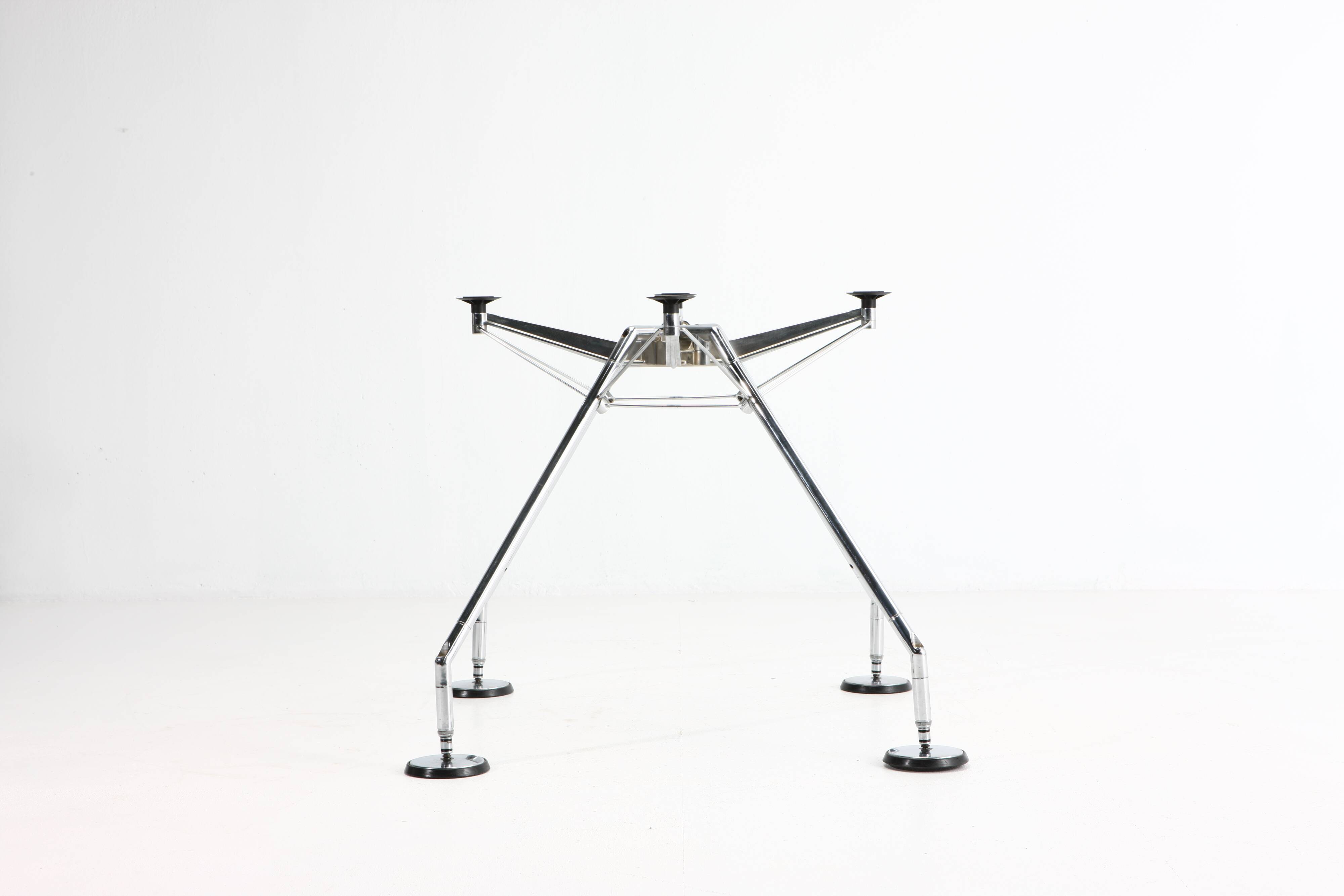Nomos Dining Table by Norman Foster for Tecno, 1986