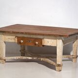 Ancienne table basse blanche (vers 1920)