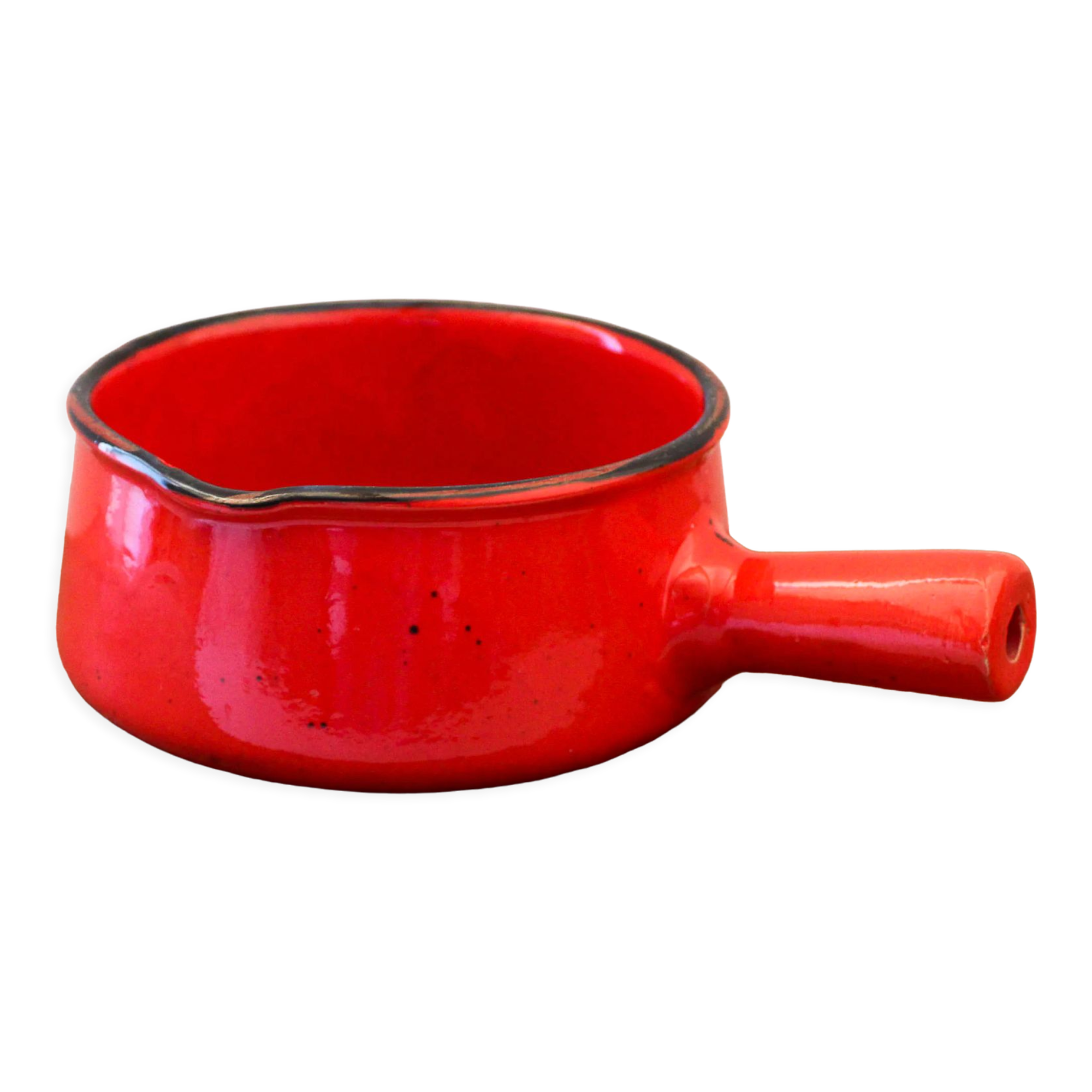 Vintage poelon in bright red glazed ceramic