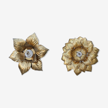 Italian applique or ceiling light (Masca) of two sizes, in gold metal