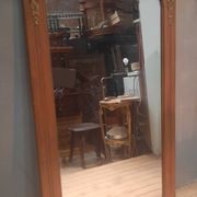 Mirroir biseauté, cadre en bois