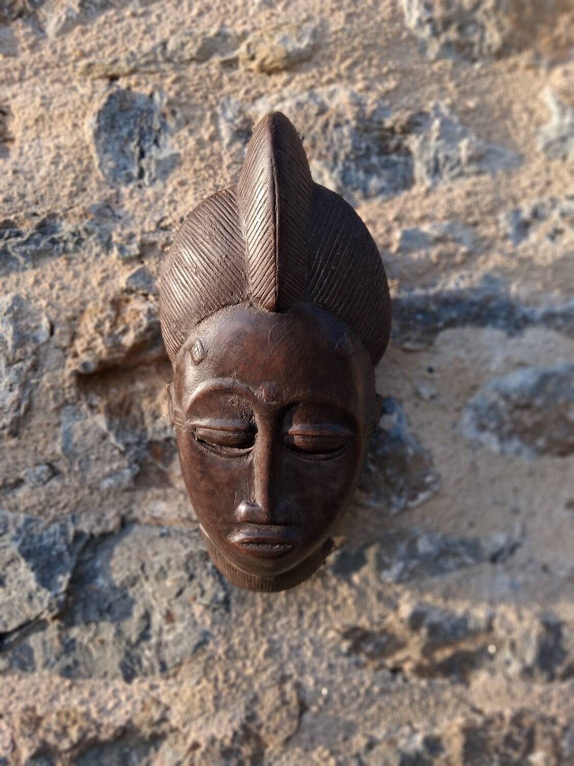 Ancien masque africain