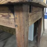 Farm table
