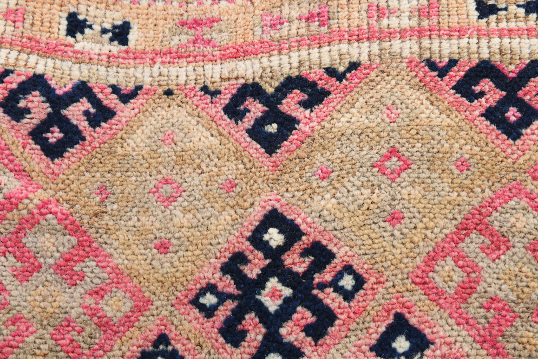 Long entrway runner rug 386x87cm