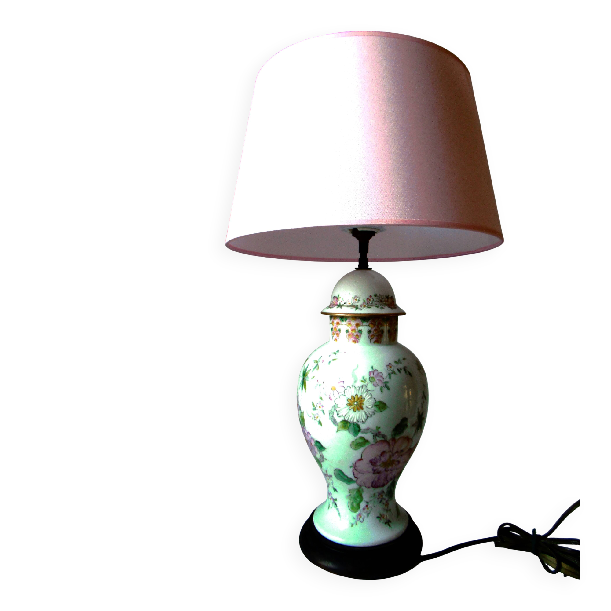 LIVING ROOM LAMP