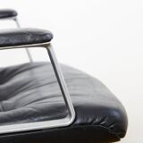 Oswaldo Borsani swivel Chair P125 for Tecno Milano