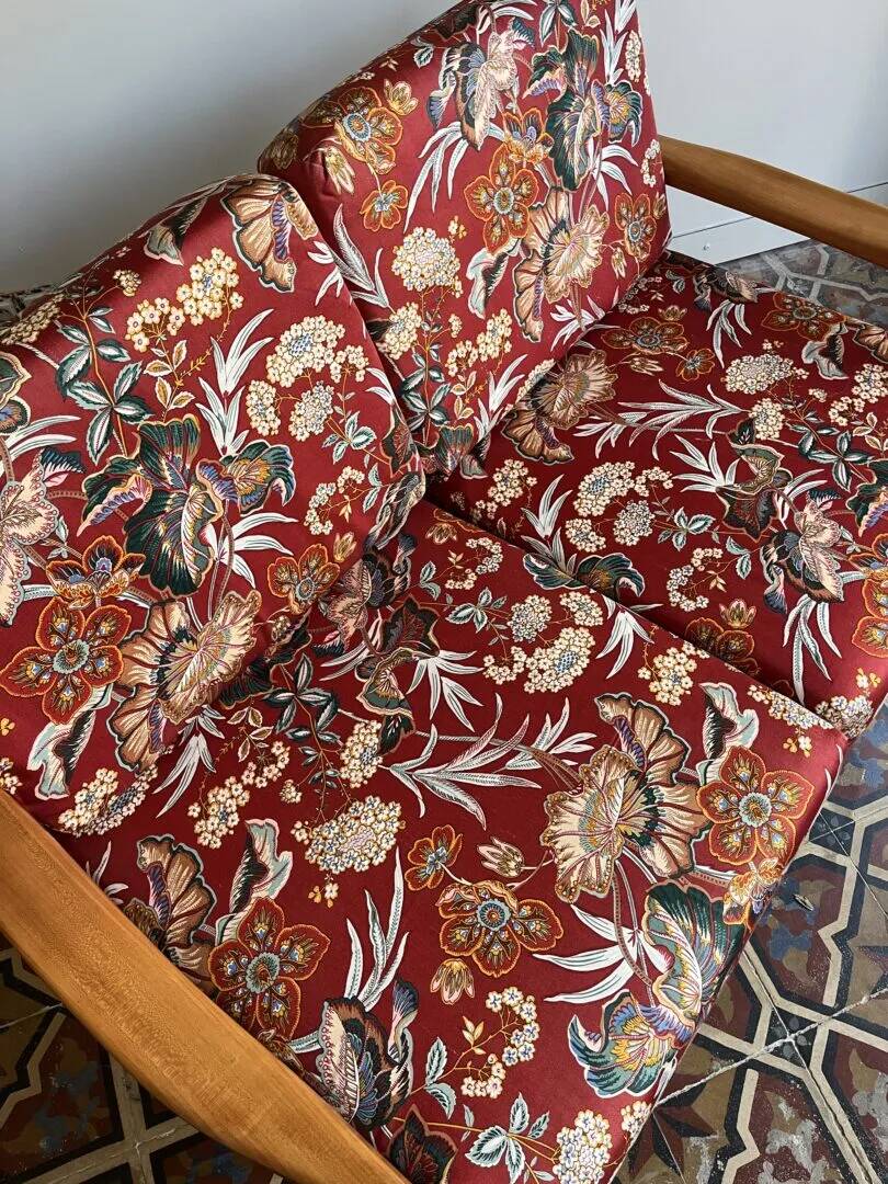Mid-century floral sitting area