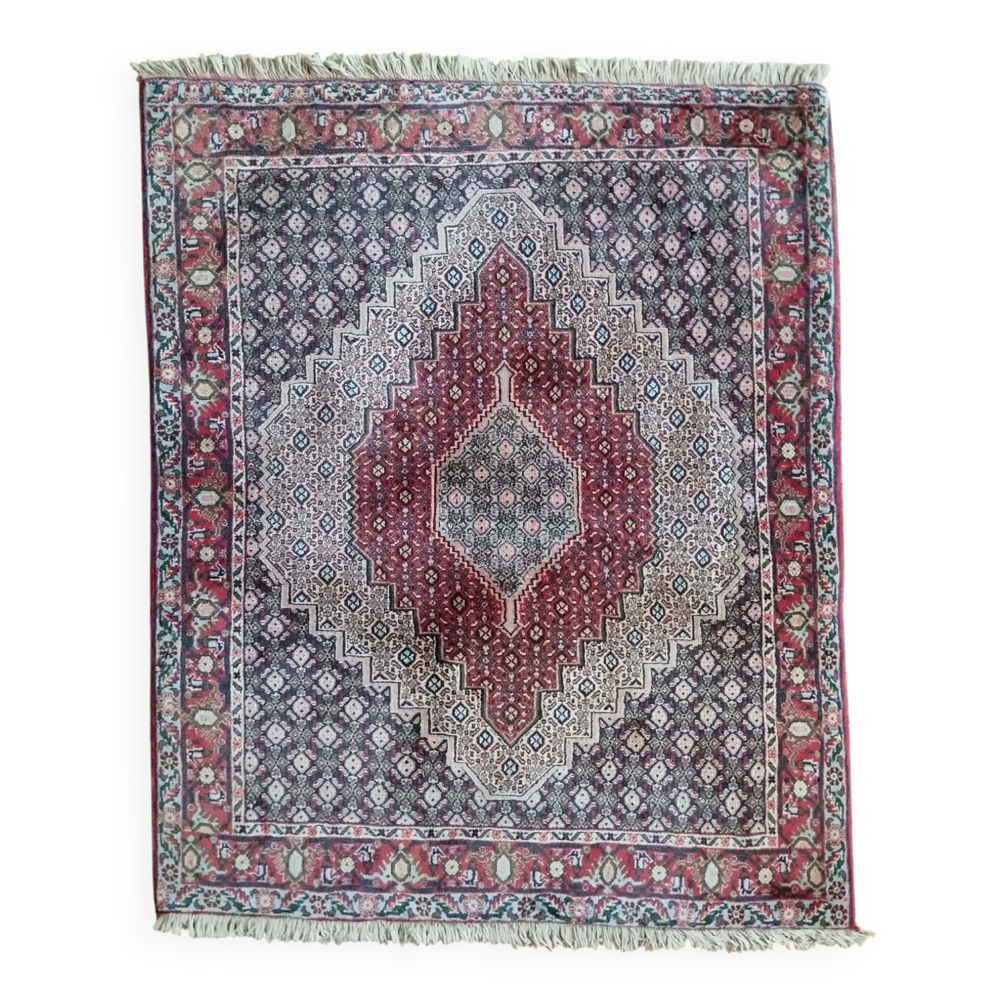 Handmade Persian Senneh rug 150x121cm