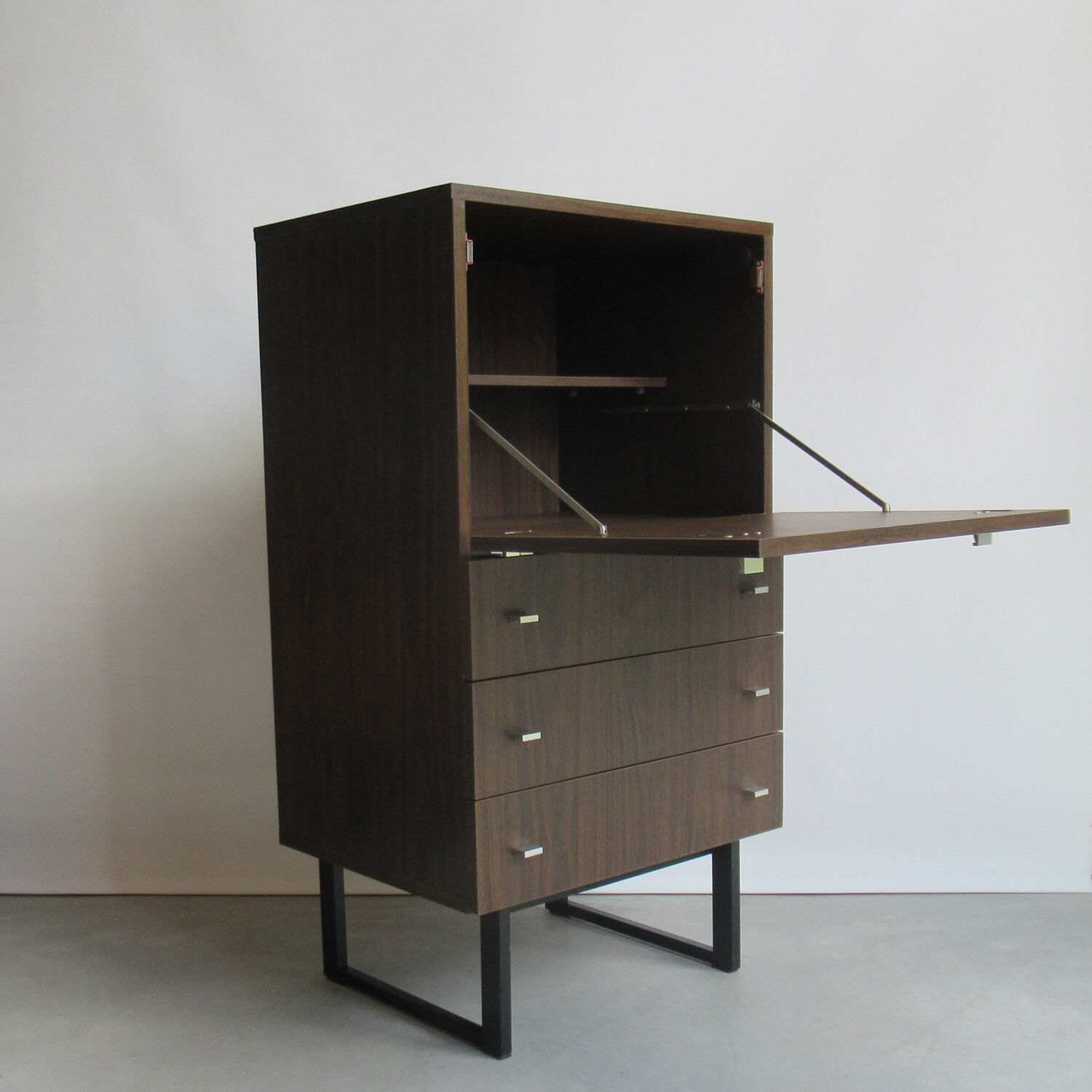 Writing desk "693" Pierre Guariche for Meurop  1960