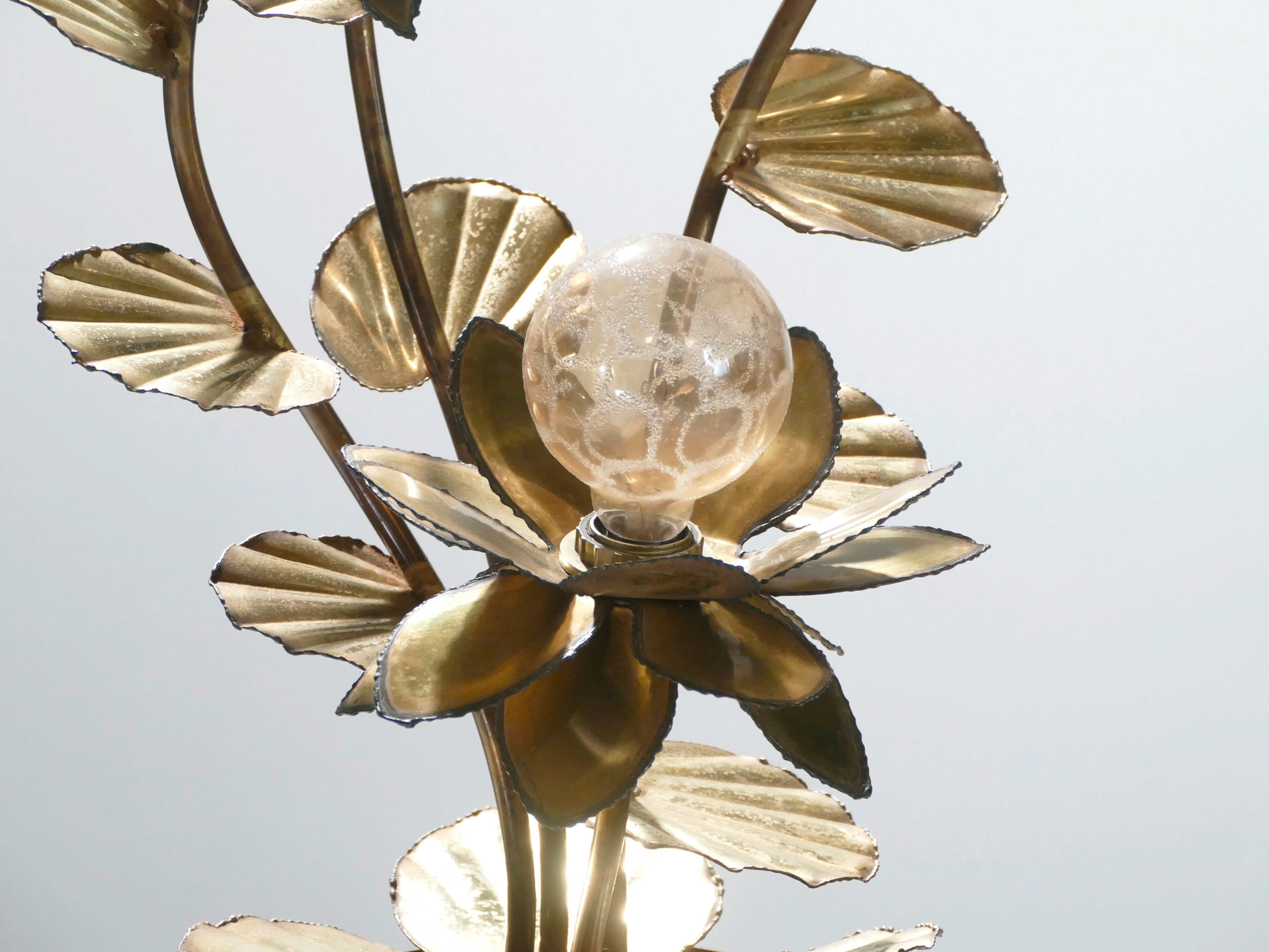 Brass House Jansen 70s flower lamp