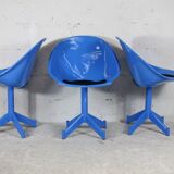 3 chairs "space Age", resin and steel, France, circa 1970.
