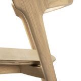 Bok chair in oak from Ethnicraft