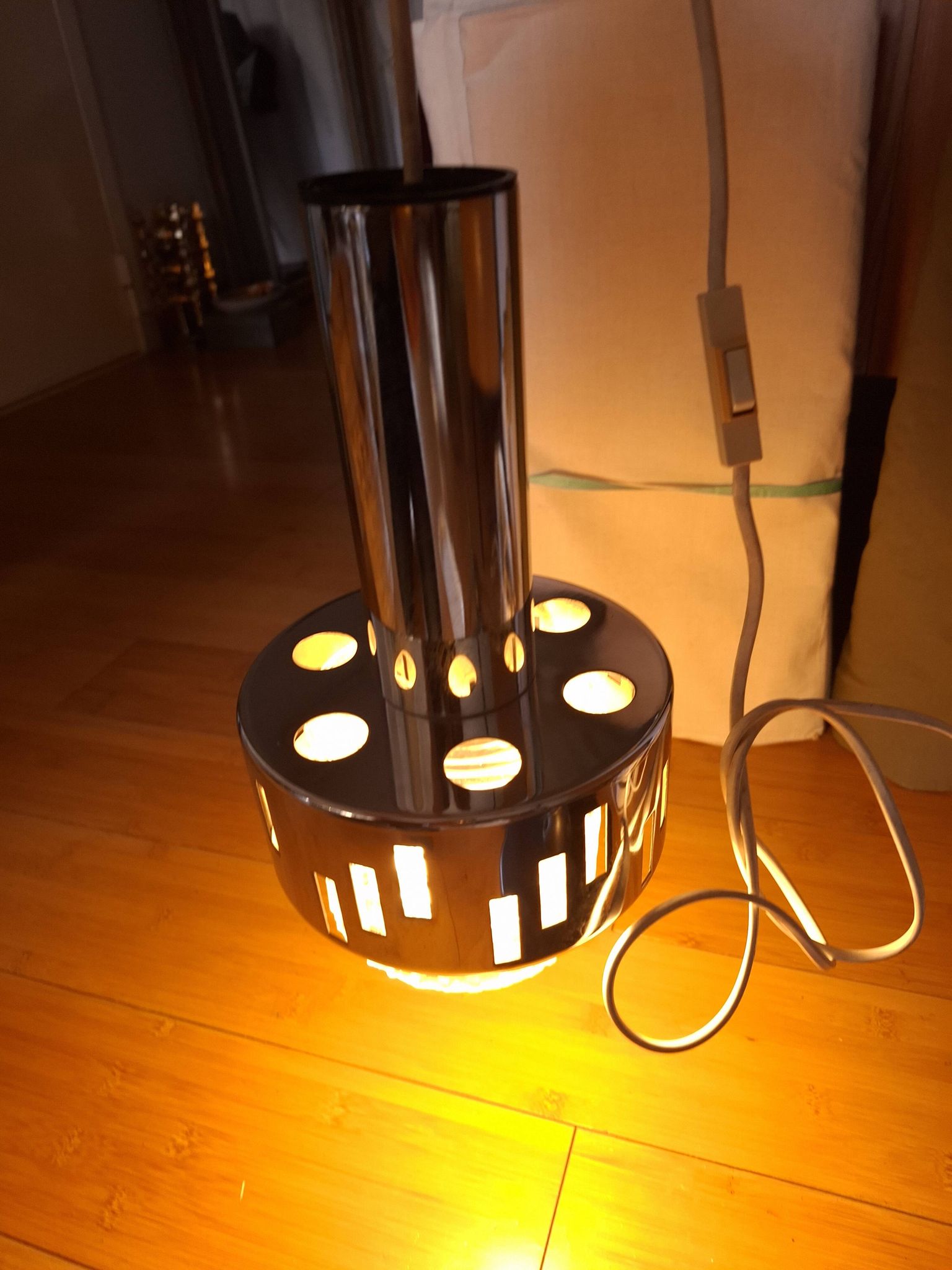 RAAK chrome metal pendant light, 1970s
