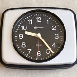 Horloge murale Bauknecht vintage des années 70, à piles