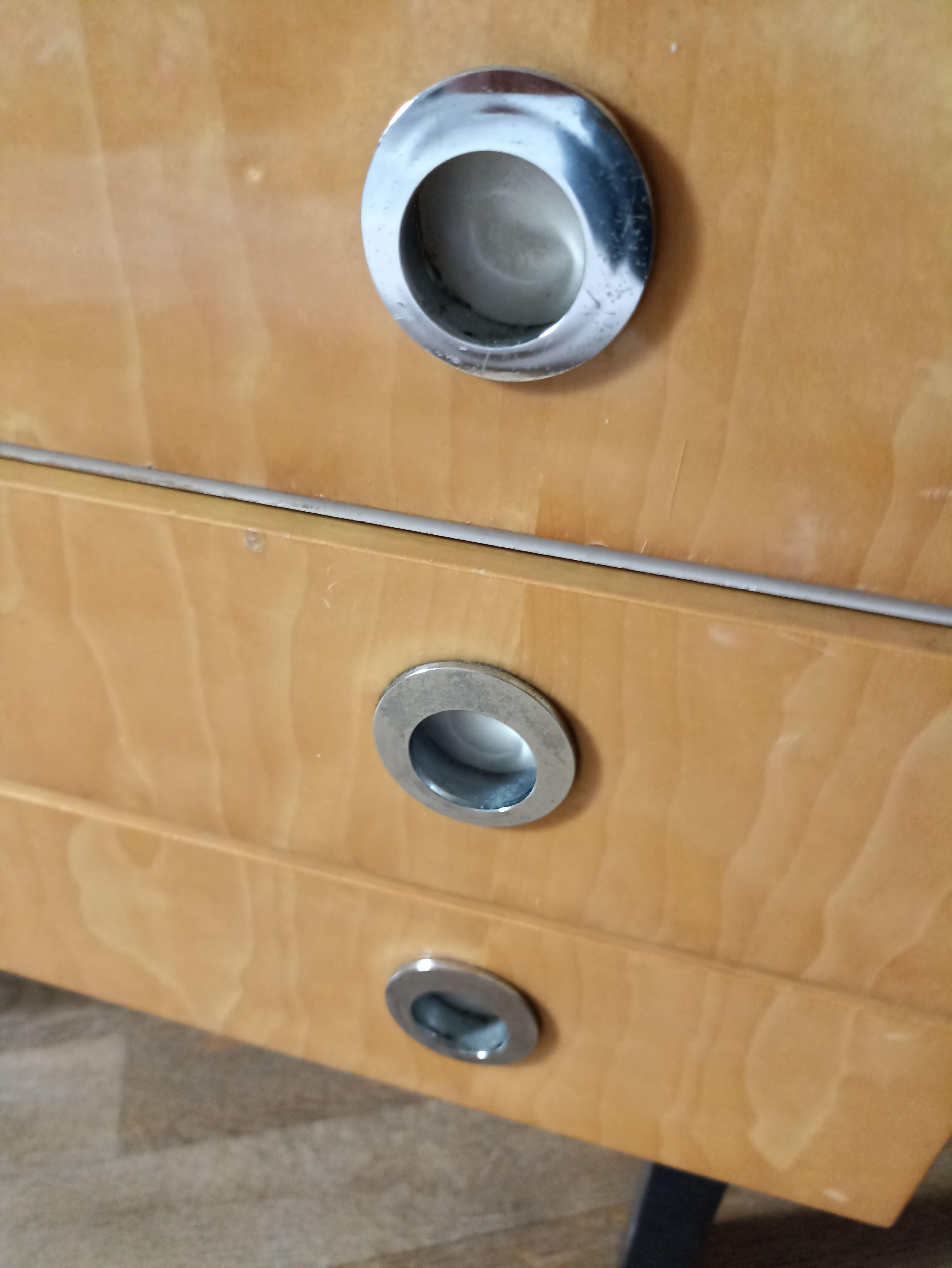 Commode vintage
