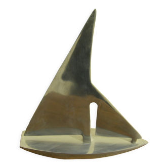 Sailboat brushed aluminum design