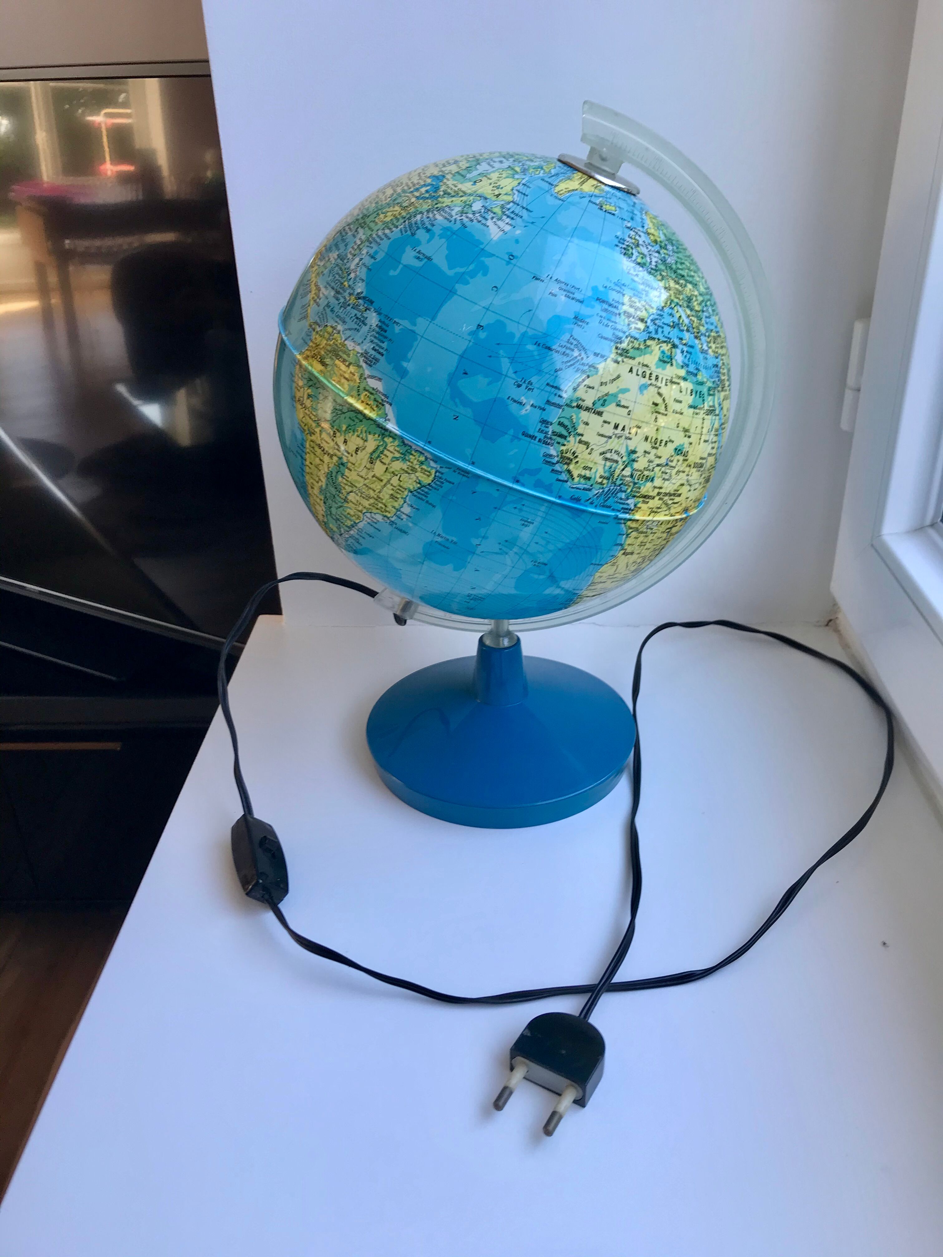 Luminous globe 70s