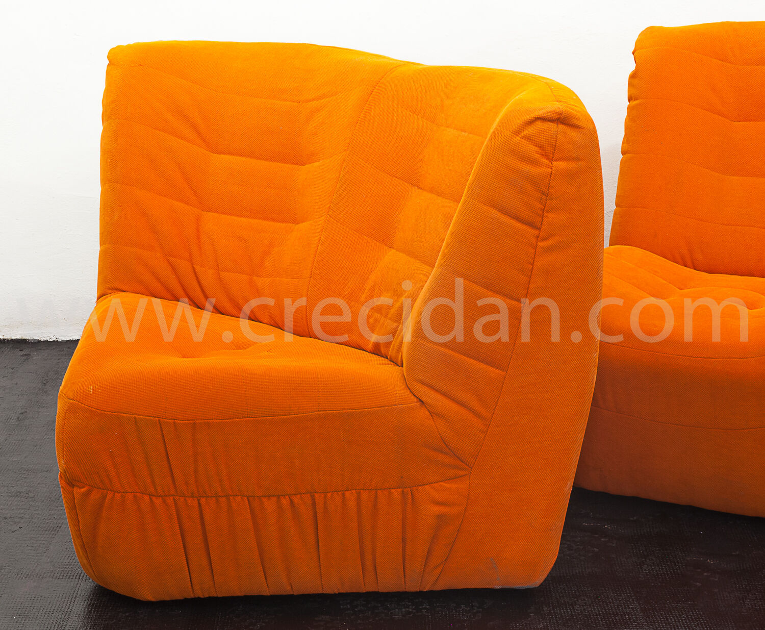 Orange sofa 70'