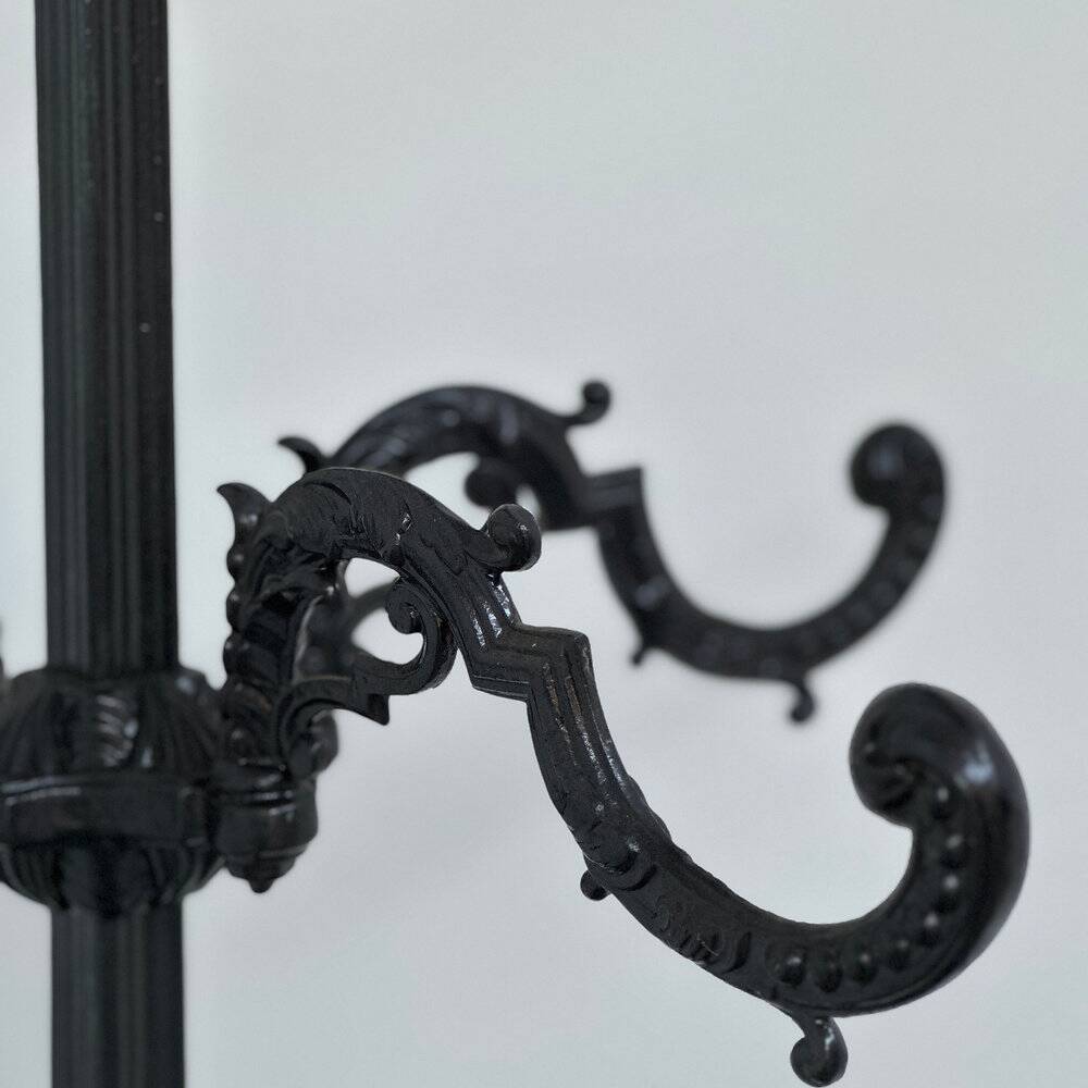Large ornate cast iron hall tree coat stand with 12 hooks