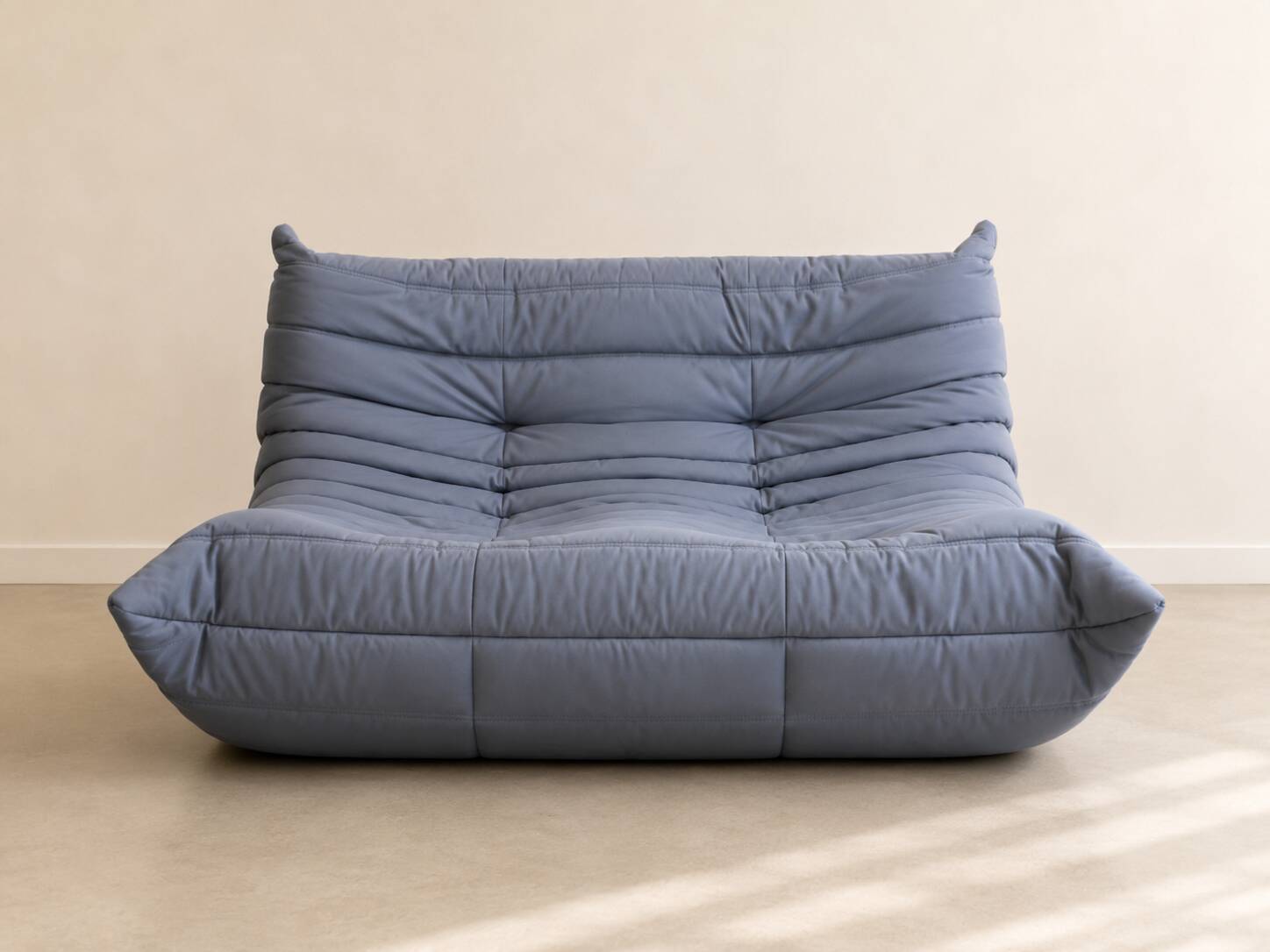 Togo 2-Seater Sofa Ligne Roset - Michel Ducaroy