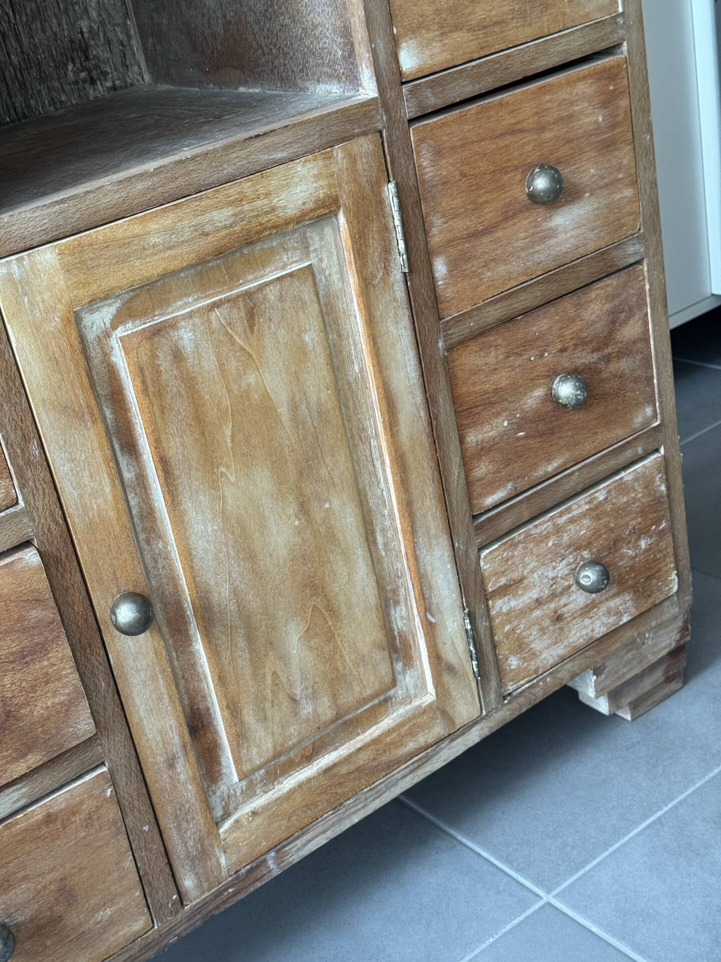 Vintage style buffet - workshop furniture