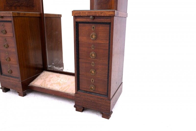 Antique dressing table from the 1920s, Poland.