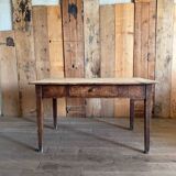 Farm table
