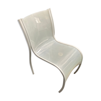 Chaise de Ron Arad FPE blanche édition Kartell